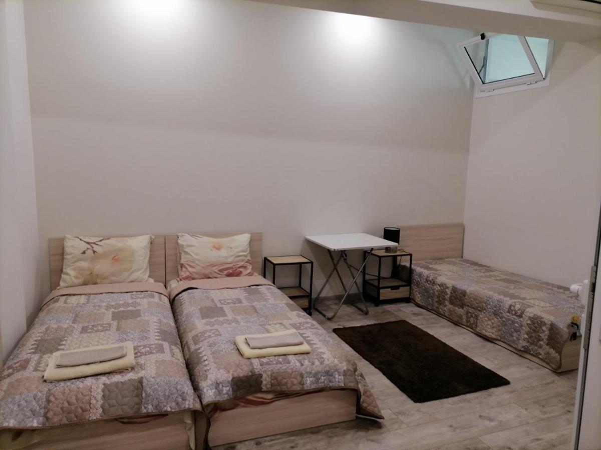 Guest Rooms Super Center Plovdiv Perfect Location מראה חיצוני תמונה
