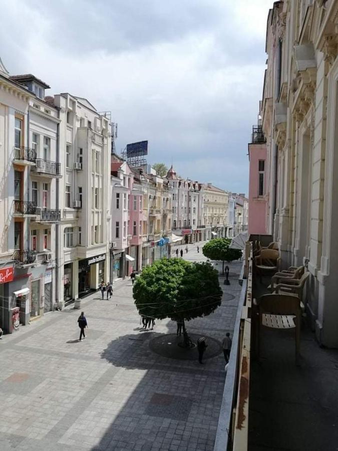 Guest Rooms Super Center Plovdiv Perfect Location מראה חיצוני תמונה