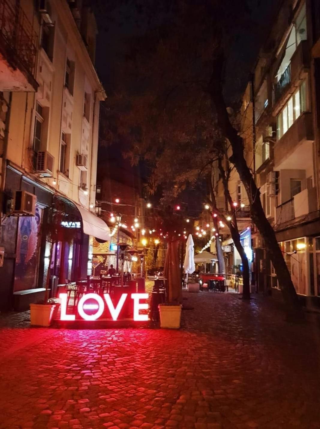 Guest Rooms Super Center Plovdiv Perfect Location מראה חיצוני תמונה